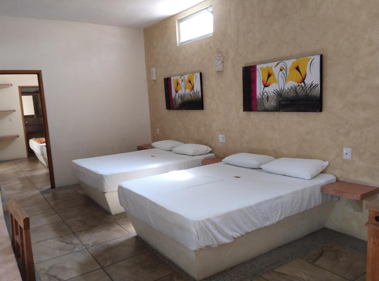 Hotel Puerta Del Sol Барра-де-Навидад Экстерьер фото