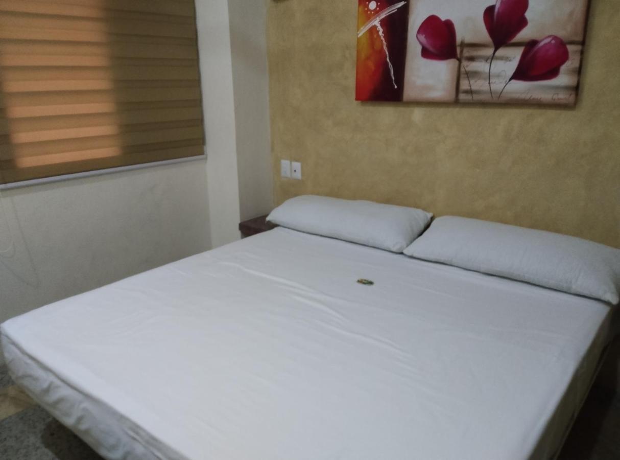 Hotel Puerta Del Sol Барра-де-Навидад Экстерьер фото